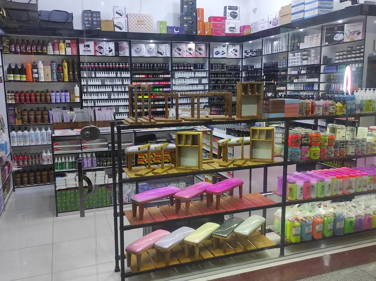 فروشگاه لاوین گالری