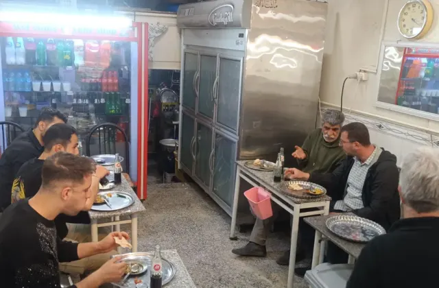 غذاخوری پاکدل