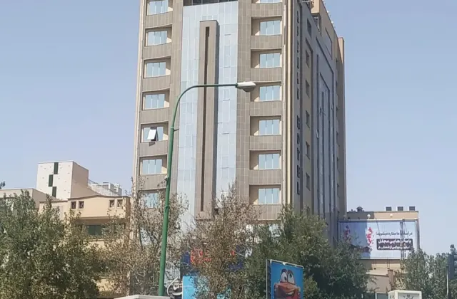 هتل آسمان